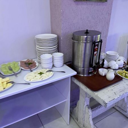 Nica Hotel Kobuleti Kültér fotó