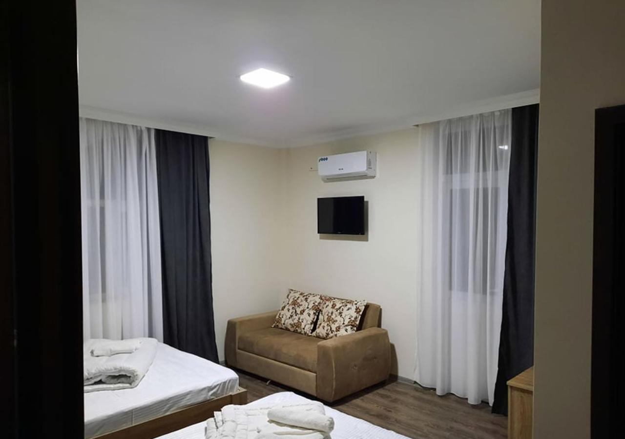 Nica Hotel Kobuleti Kültér fotó