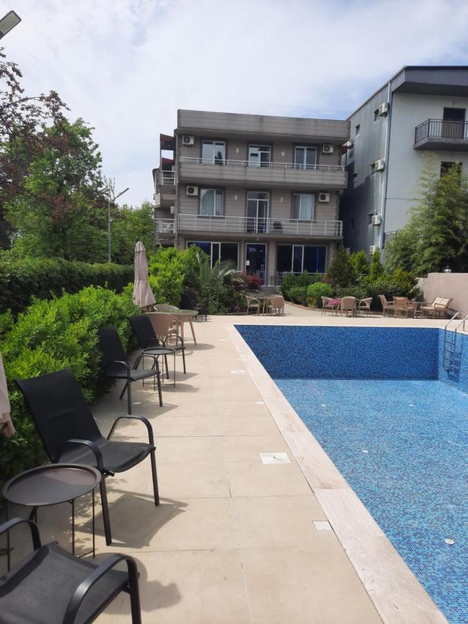 Nica Hotel Kobuleti Kültér fotó