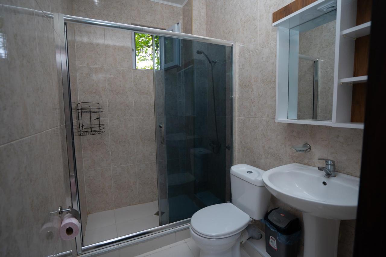 Nica Hotel Kobuleti Kültér fotó