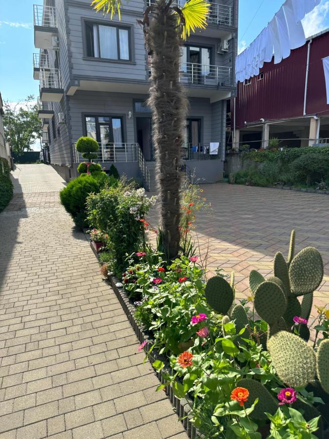 Nica Hotel Kobuleti Kültér fotó